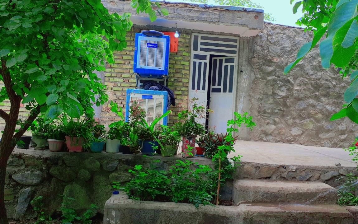 اجاره روزانه/هفتگی/ماهانه ویلا ۱۰۰ متری|اجارهٔ کوتاه‌مدت ویلا و باغ|جیرفت, |دیوار
