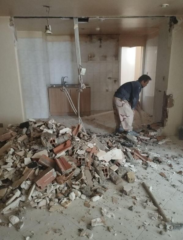 تخریب داخلی ساختمان حسینی|خدمات پیشه و مهارت|شوشتر, |دیوار