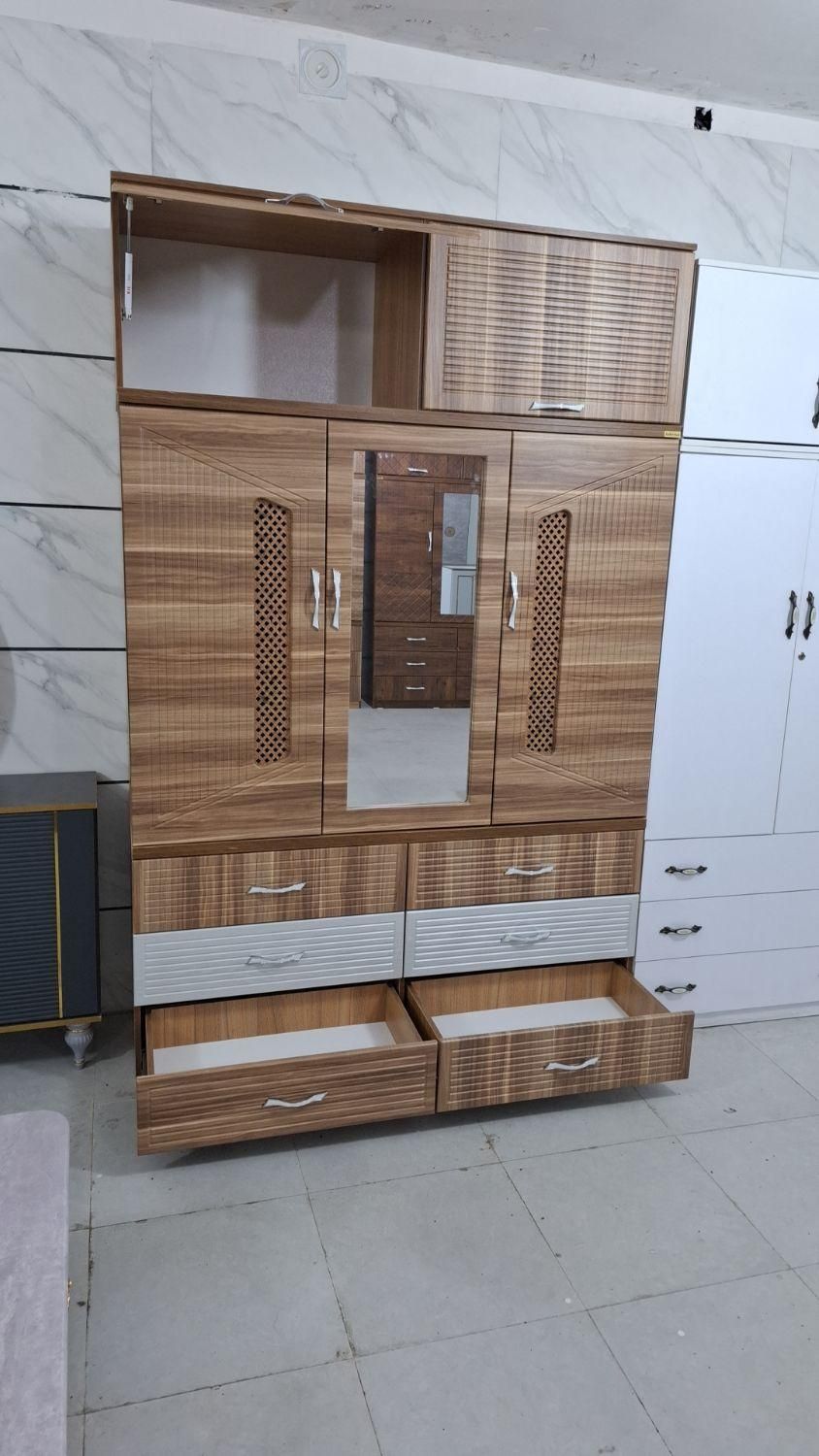 کمدلباس کرکره ایی عرض 150 ارتفاع 230 عمق 52 سانت|جاکفشی، کمد، دراور|کرج, خرمدشت|دیوار
