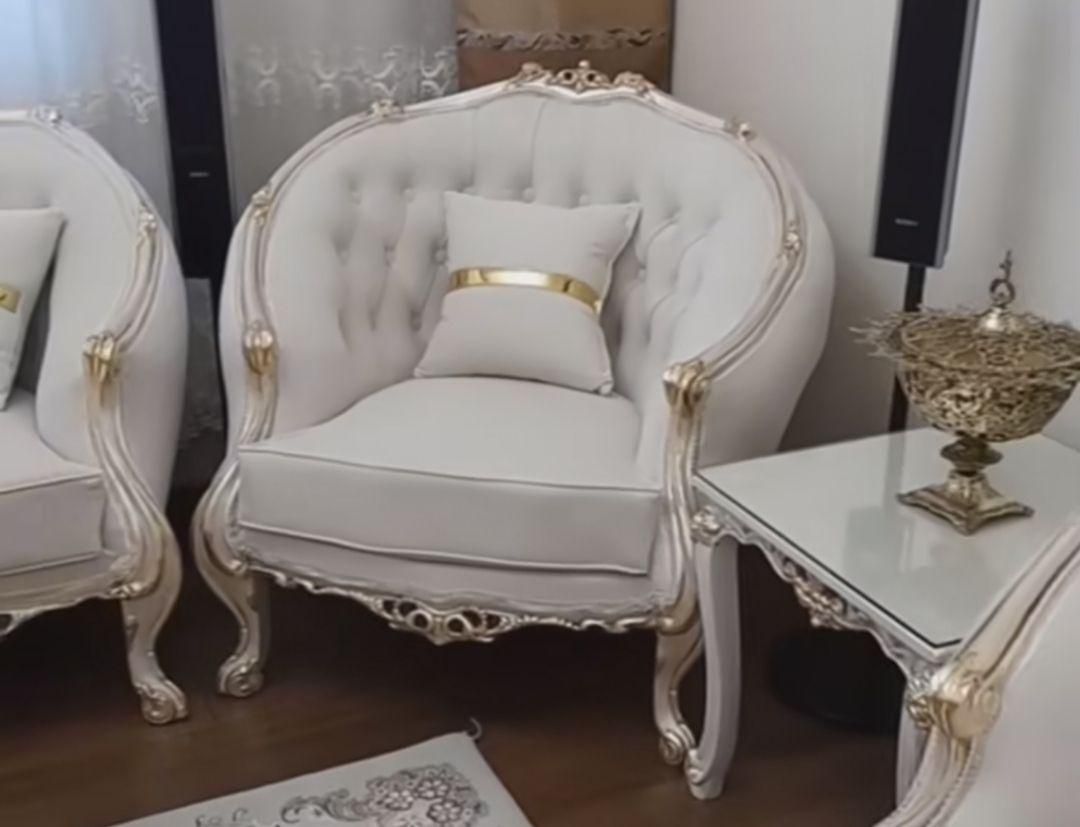مبل راحتی استیل کلاسیک زمردنگینی کد۹۰۹۰|مبلمان خانگی و میز عسلی|رباط‌کریم, |دیوار
