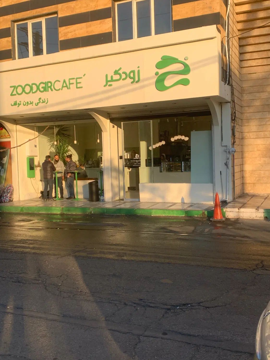 نیروی کار کافه|استخدام خدمات فروشگاه و رستوران|کرج, مهرویلا جنوبی|دیوار