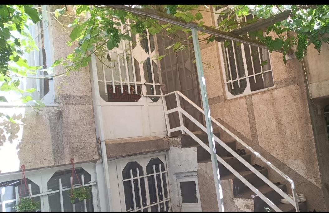 ویلایی ۱۳۰ متری ۲ طبقه دارای سند ششدانگ|فروش خانه و ویلا|مشهد, کوی المهدی|دیوار