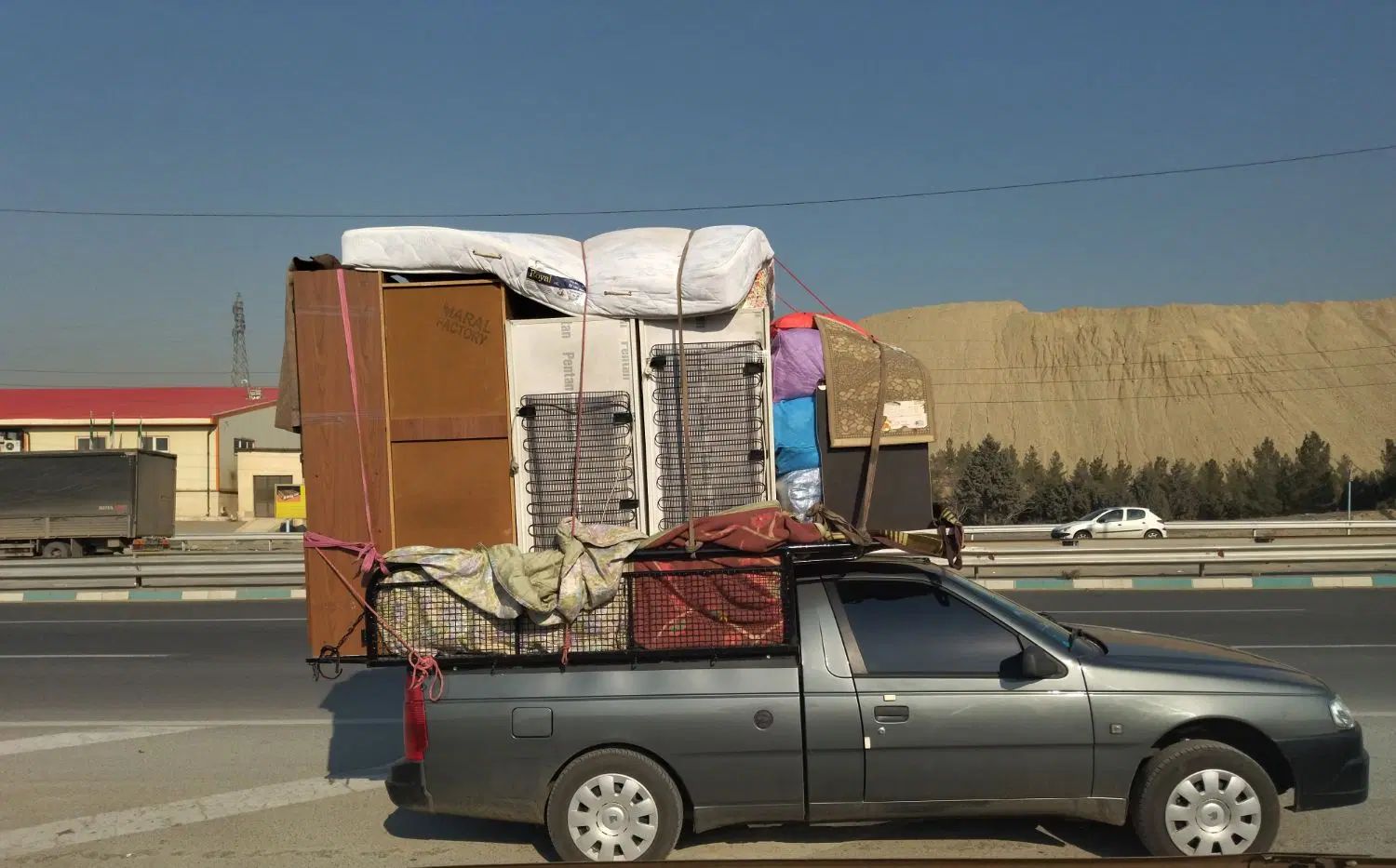 اتوبارحمل باروانت دماوندگیلاوندرودهن تخلیه بارگیری|خدمات حمل و نقل|دماوند, گیلاوند|دیوار