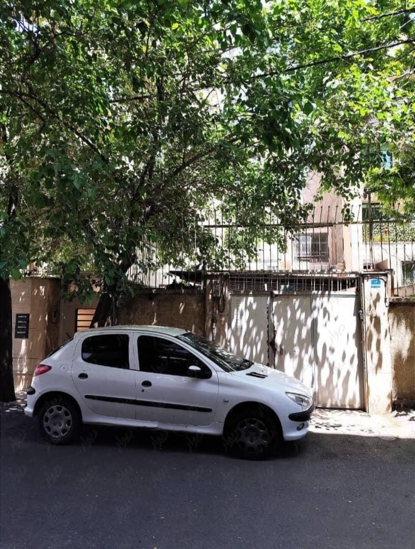 فروش ملک کلنگی ۲۴۷ متری در نارمک میدان ۵۷|فروش زمین و ملک کلنگی|تهران, نارمک|دیوار