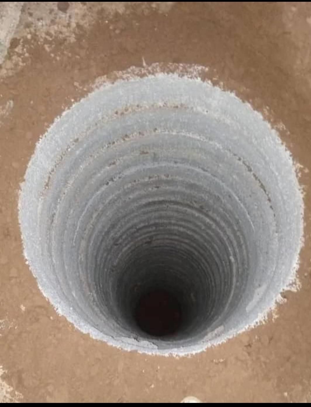 چاه کن مقنی حفرچاه مغنی چاکن|خدمات پیشه و مهارت|شیراز, دست خضر|دیوار