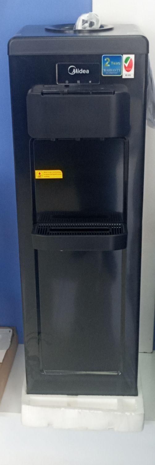 آبسردکن ایستاده مدیا آب سرد و گرم|آبسردکن و تصفیه آب|میبد, |دیوار