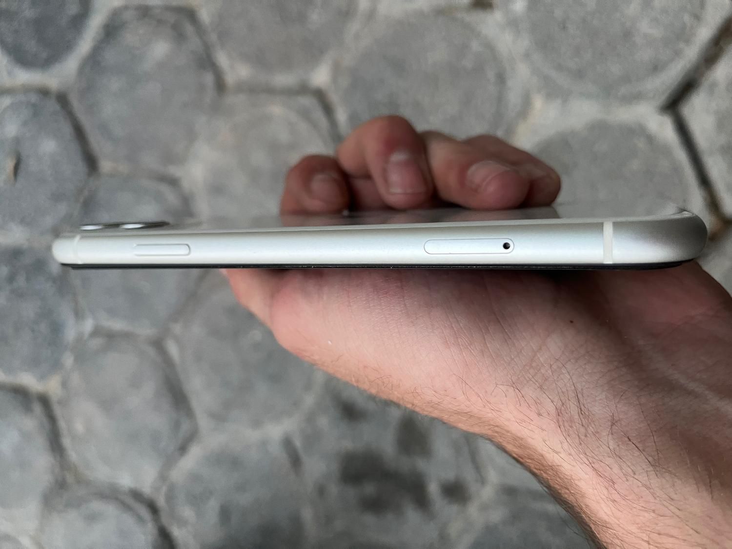 Iphone 11 ایفون ۱۱ نرمال|موبایل|اصفهان, پروین|دیوار