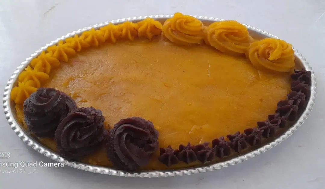 حلوا سنتی و بوتیکی|خوردنی و آشامیدنی|اصفهان, نقش جهان|دیوار