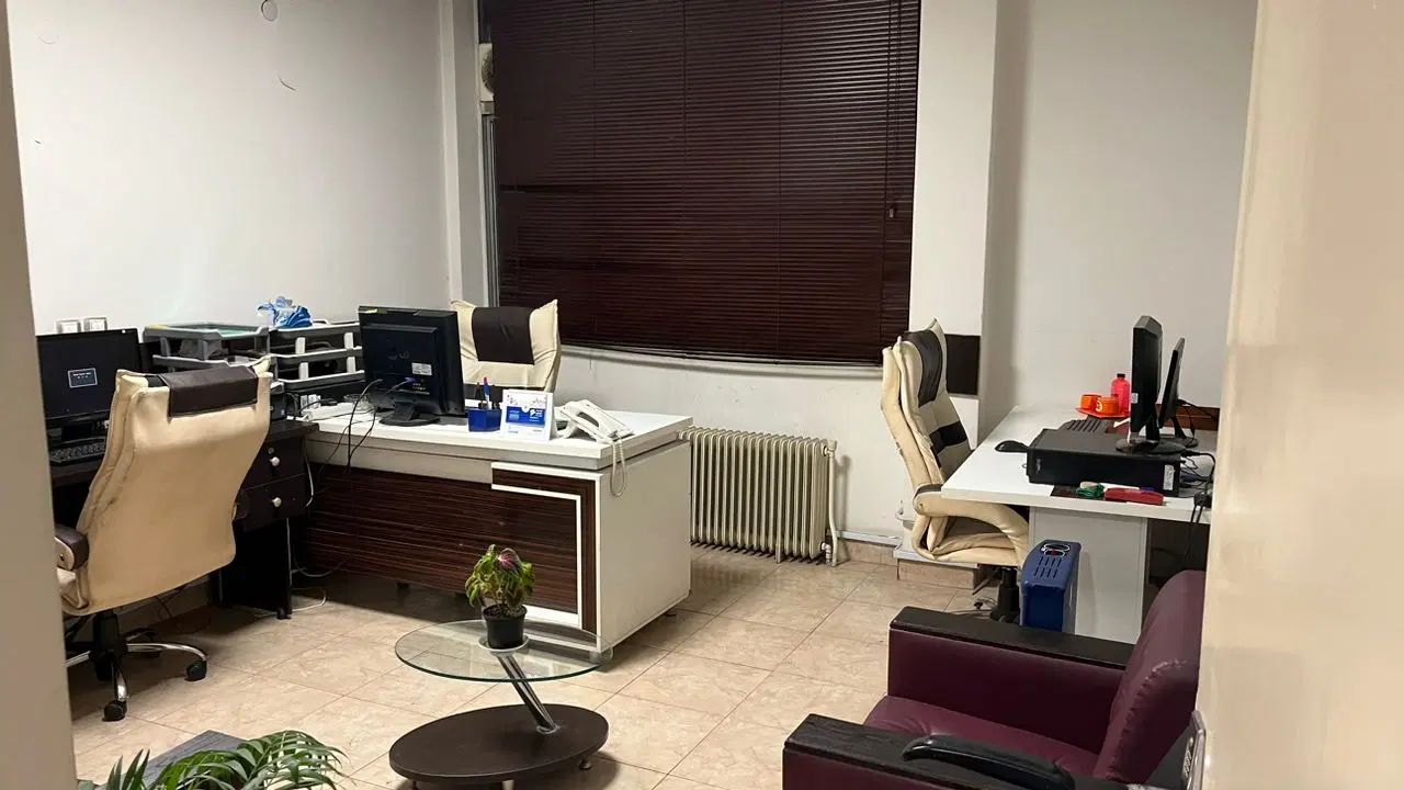 ۶۵متر سند اداری تمیز/ تقاطع بلوار کشاورز و کارگر|فروش دفتر کار، اتاق اداری، مطب|تهران, نصرت|دیوار