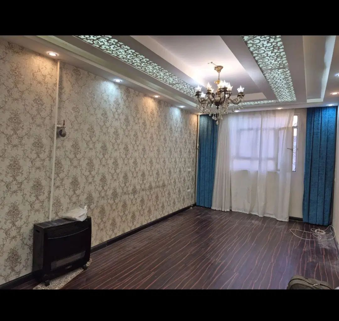 ۷۰ متر اپارتمان/ خیابان ولیعصر / تک واحدی/ فول|اجارهٔ آپارتمان|خرم‌آباد, |دیوار