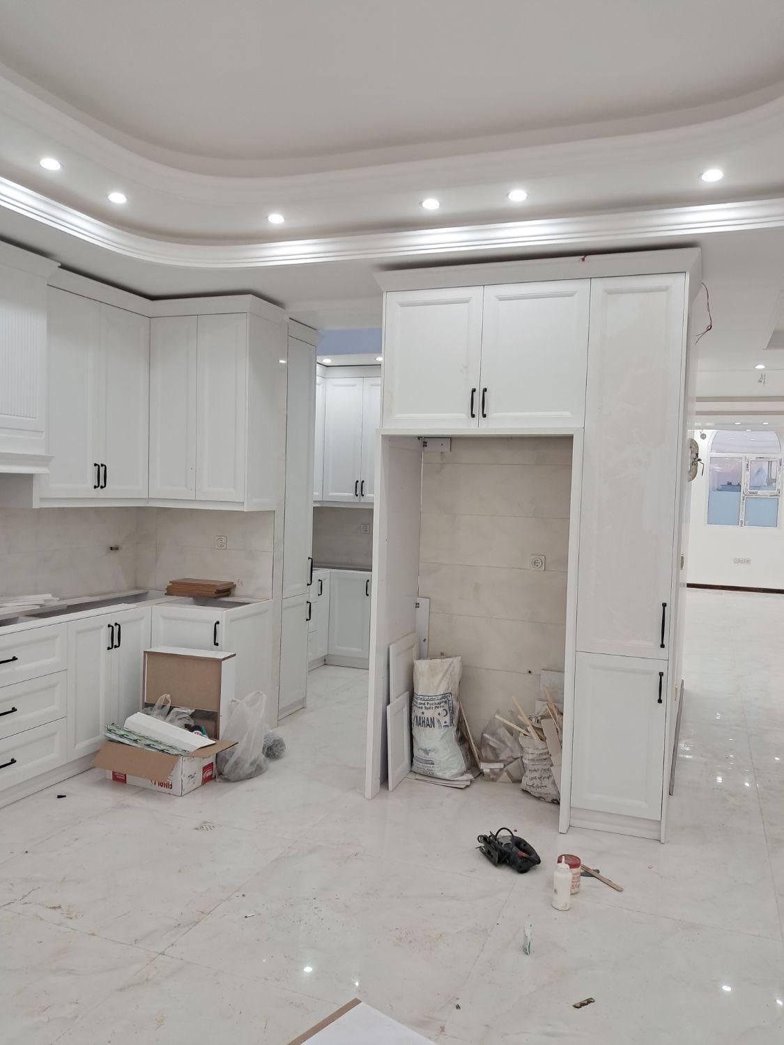 ساخت کابینت کمد دیواری درب چوبی|خدمات پیشه و مهارت|قم, بنیاد|دیوار