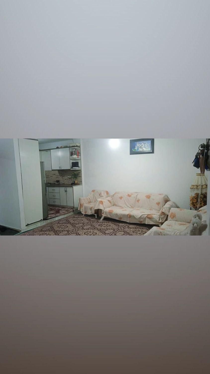 فروش آپارتمان ۶۰ متری ۱ خوابه طبقه ۲ درشهرک احمدیه|فروش آپارتمان|تهران, شهرک ابوذر|دیوار
