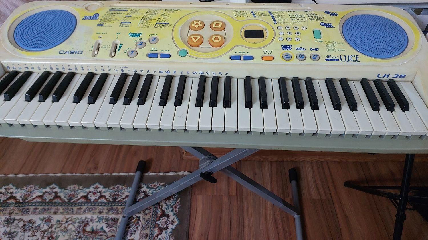 ارگ casio کارکرده و سالم|پیانو، کیبورد، آکاردئون|گرگان, |دیوار