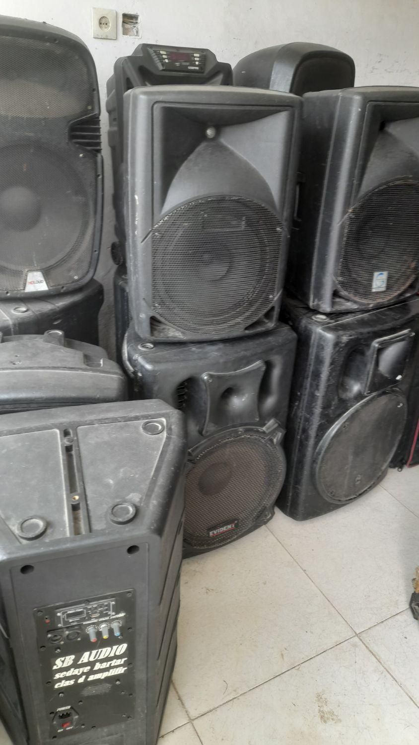 اجاره باندفلش خوربلوتوث داررقص نور|خدمات پذیرایی، مراسم|کرمان, |دیوار