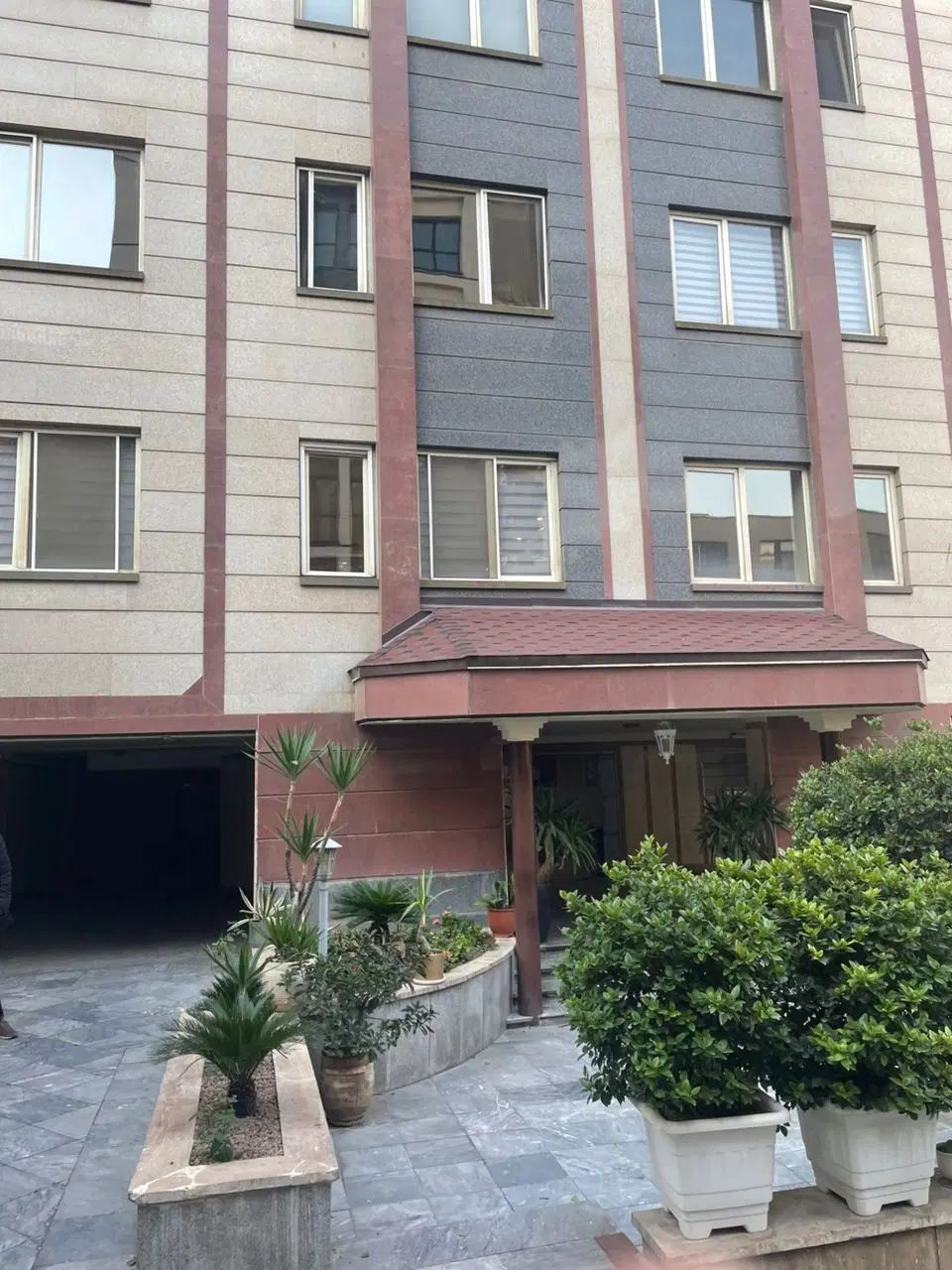 میدان آرژانتین ۱۰۵ متر موقعیت اداری ۲ پارکینگ|فروش دفتر کار، اتاق اداری، مطب|تهران, آرژانتین|دیوار