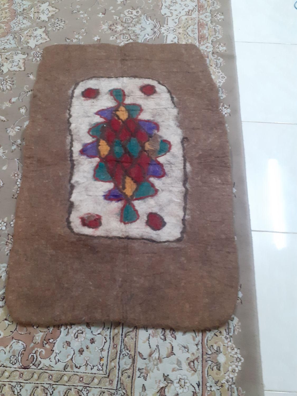 نمد ۱۳۰در ۸۰|گلیم، جاجیم، گبه|مشکین‌دشت, |دیوار