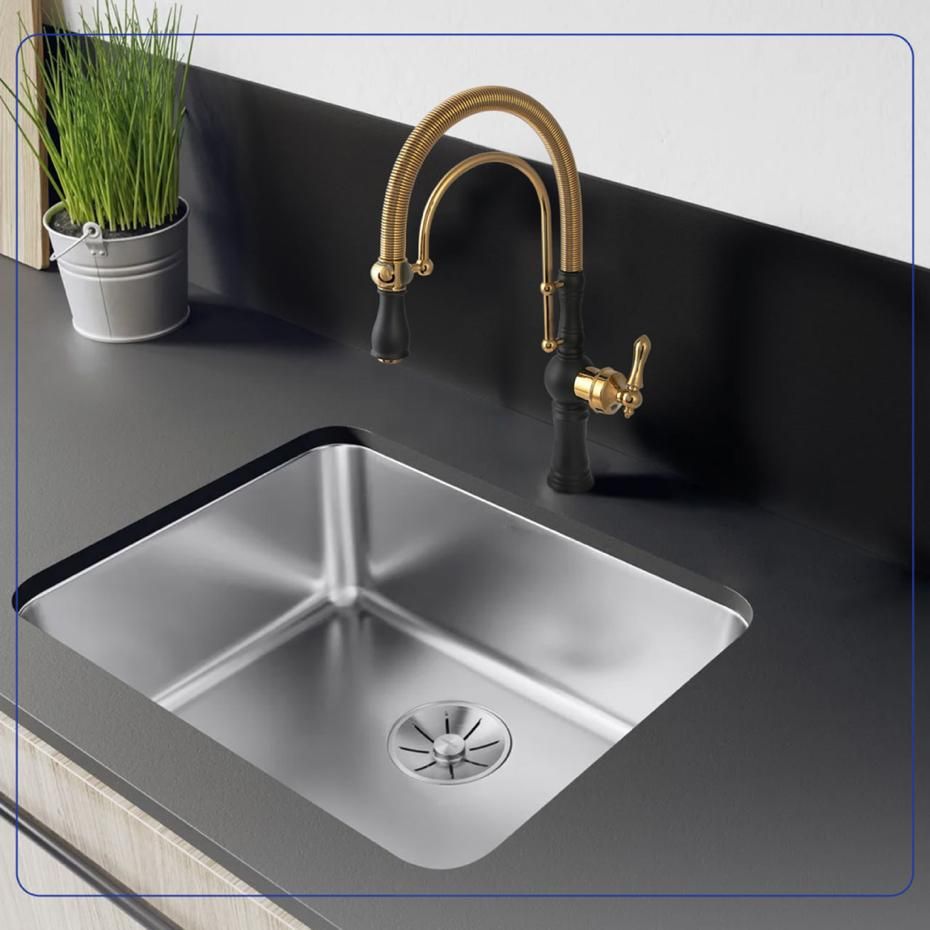 تیزر، عکاسی صنعتی ، لوگو ،طراحی کاتالوگ ، ست اداری|خدمات رایانه‌ای و موبایل|کرج, عظیمیه|دیوار