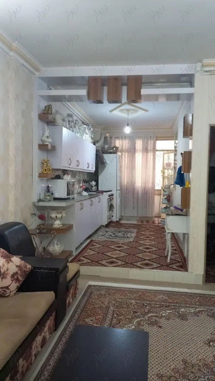 آپارتمان ۷۰ متری  با پارکینگ طبقه اول|فروش آپارتمان|مشهد, ایثارگران|دیوار