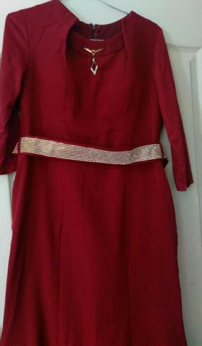 لباس مجلسی|لباس|سیاهکل, |دیوار