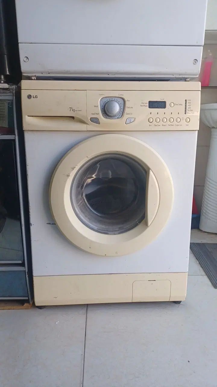 ماشین لباس شوی ۷ کیلوی LG|ماشین لباسشویی و خشک‌کن لباس|مشهد, شهید معقول|دیوار