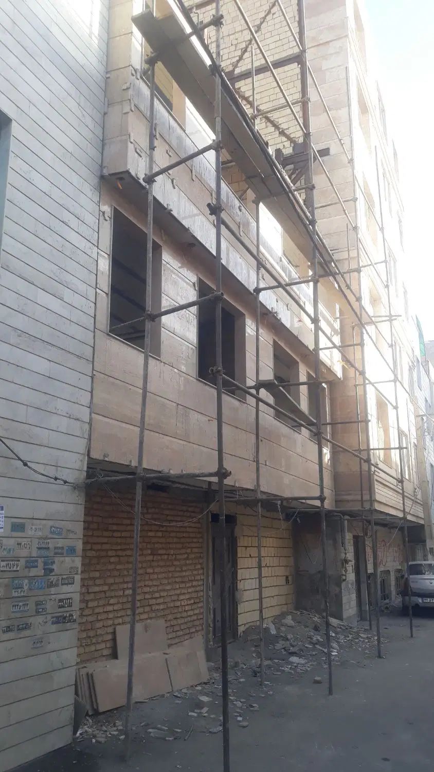 واحد ۸۵ متری طبقه اول پارکینگ و اسانسور|فروش آپارتمان|کرج, رجب‌آباد|دیوار