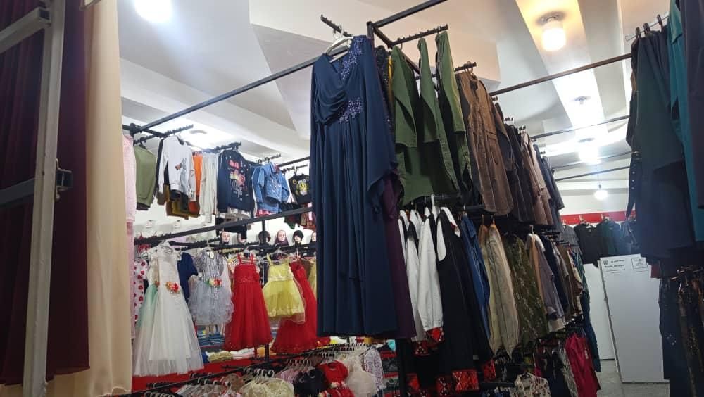 فروشنده خانم|استخدام بازاریابی و فروش|سراوان, |دیوار