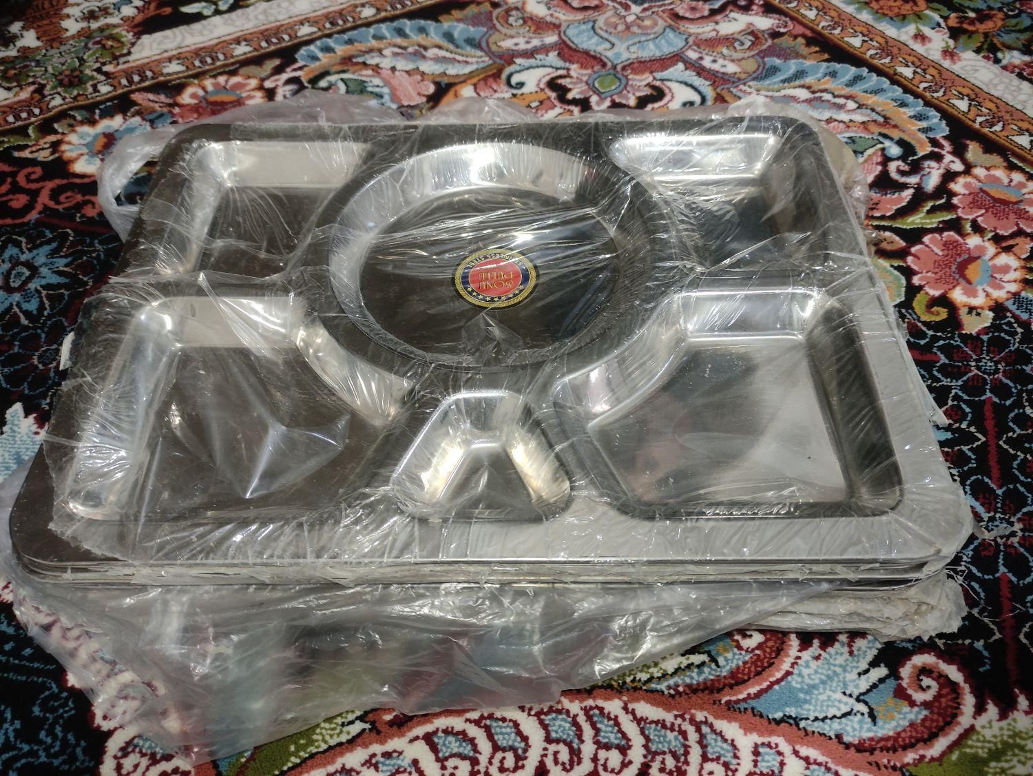 ۲۴ عدد سینی سلف نو و پلمپ|ظروف سرو و پذیرایی|نورآباد, |دیوار