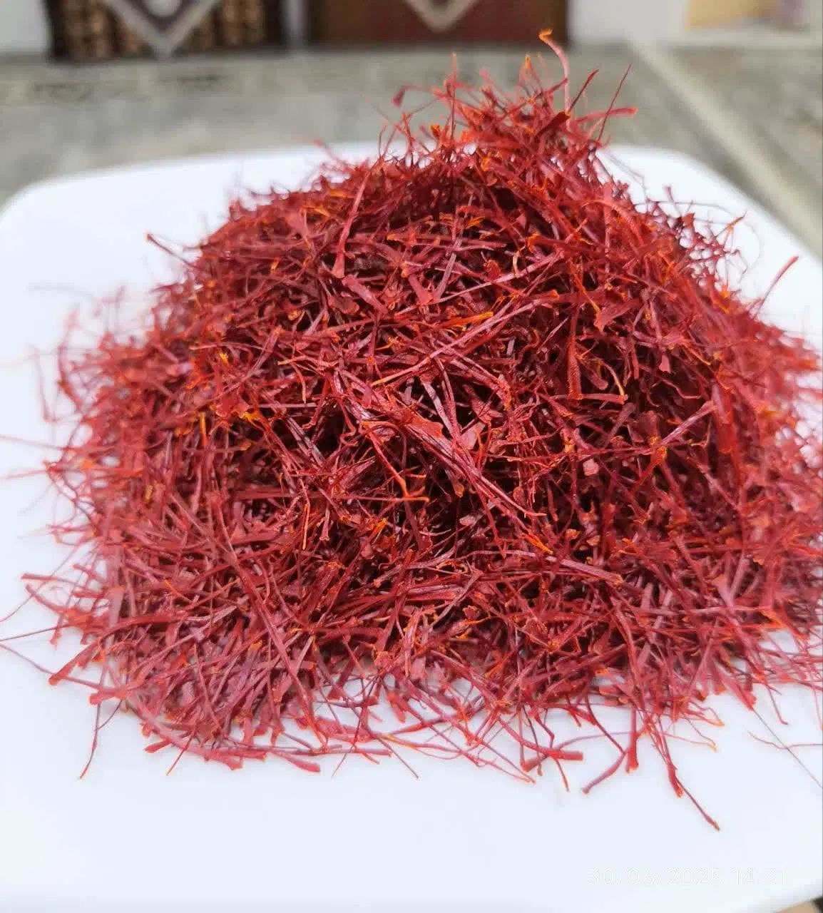 زعفران سوپر نگین|خوردنی و آشامیدنی|تهران, اکباتان|دیوار