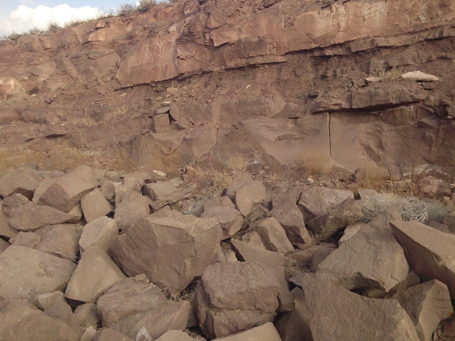 معدن سنگ۹۲ هکتار|فروش دفتر صنعتی، کشاورزی، تجاری|چناران, |دیوار