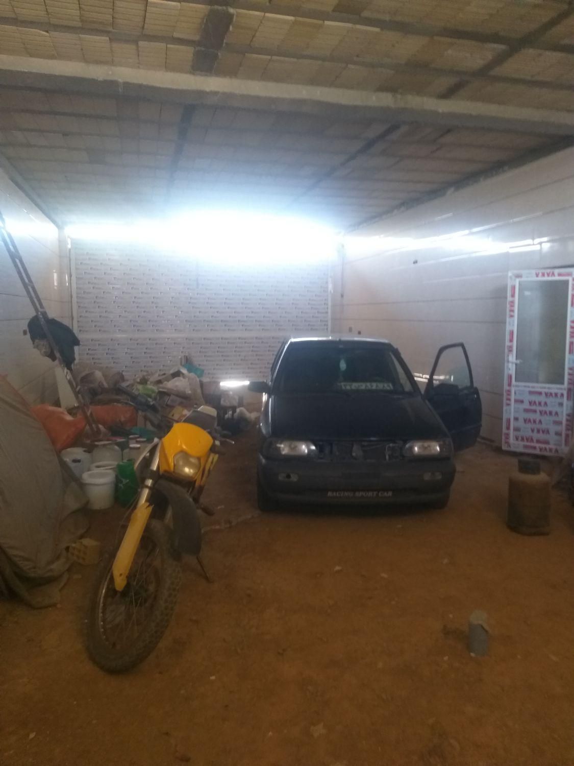 پارکینگ تا ۱۰خودرو|اسکان اضطراری|تاکستان, |دیوار