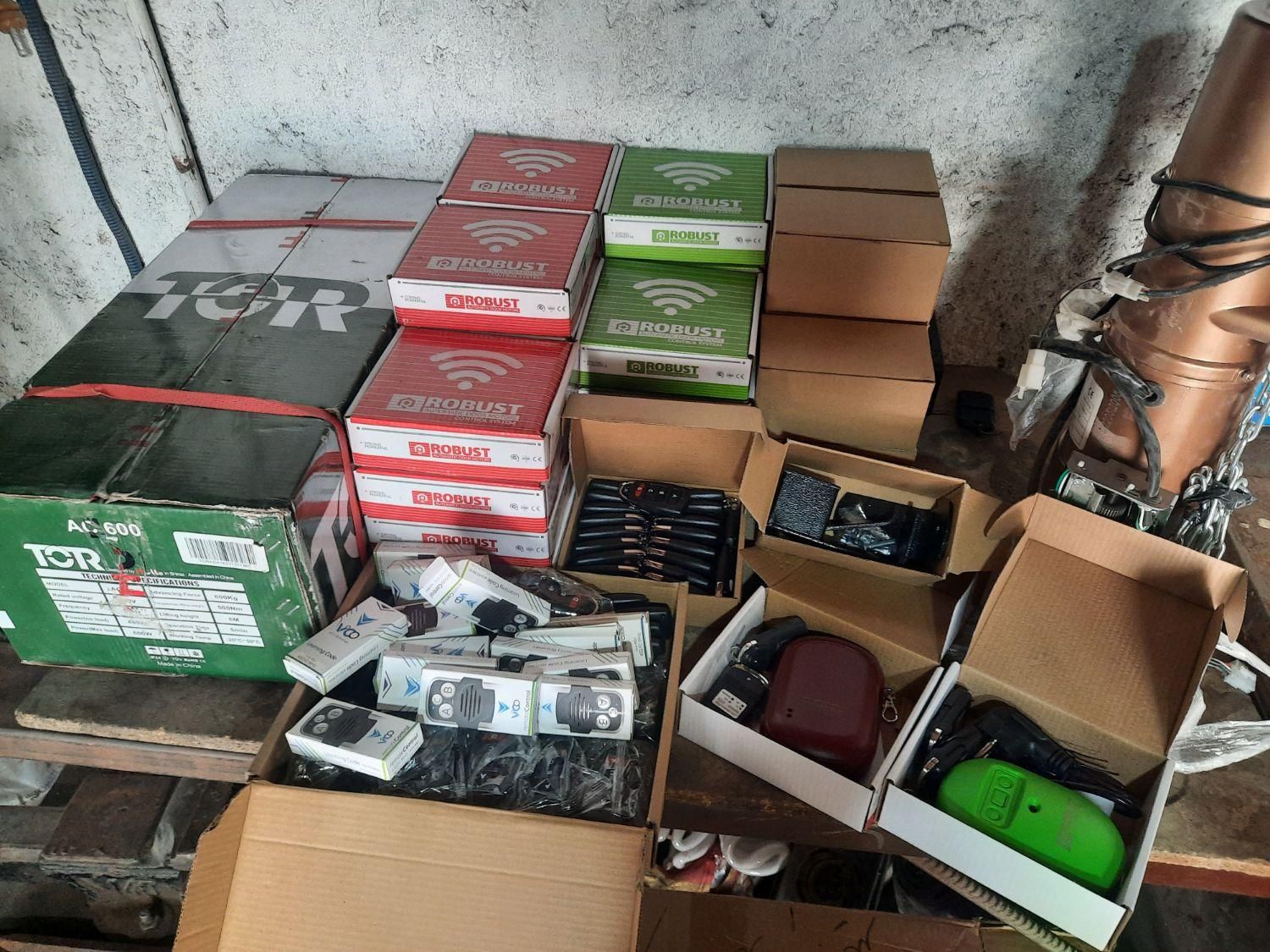 تعمیرات ۲۴ساعته ، نصب کرکره برقی، درب برقی،رولاپ|خدمات پیشه و مهارت|مشهد, کوشش|دیوار