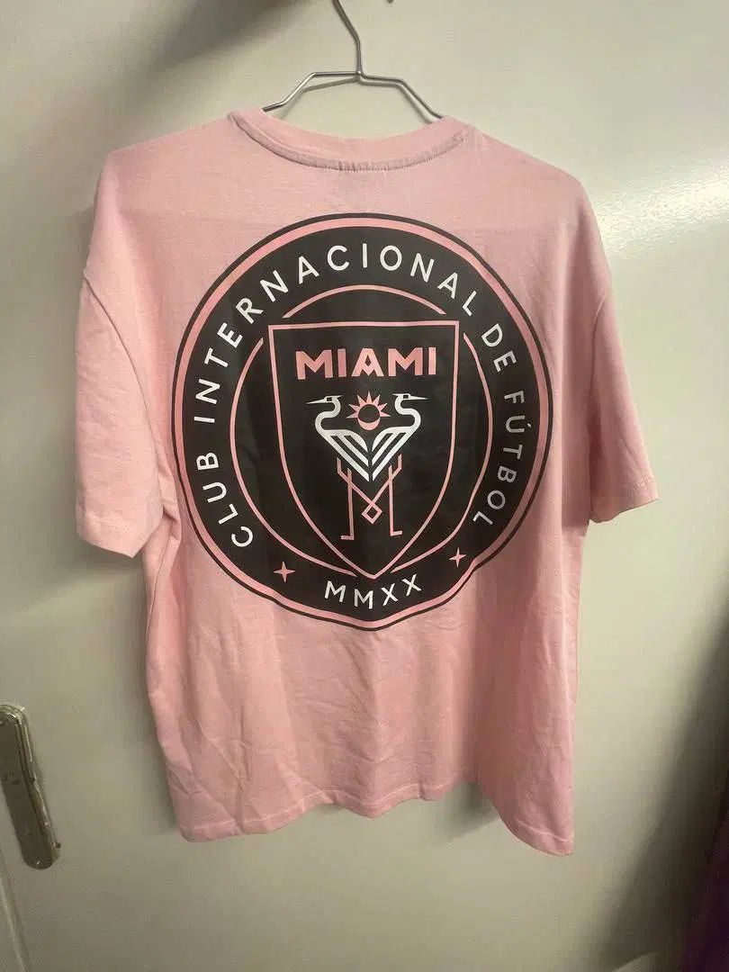 لباس تیم inter miami|لباس|تهران, قلهک|دیوار