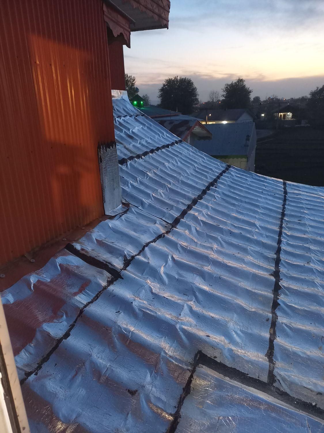 ساخت وتعمیر سقفهای شیروانی|خدمات پیشه و مهارت|رشت, توشیبا|دیوار