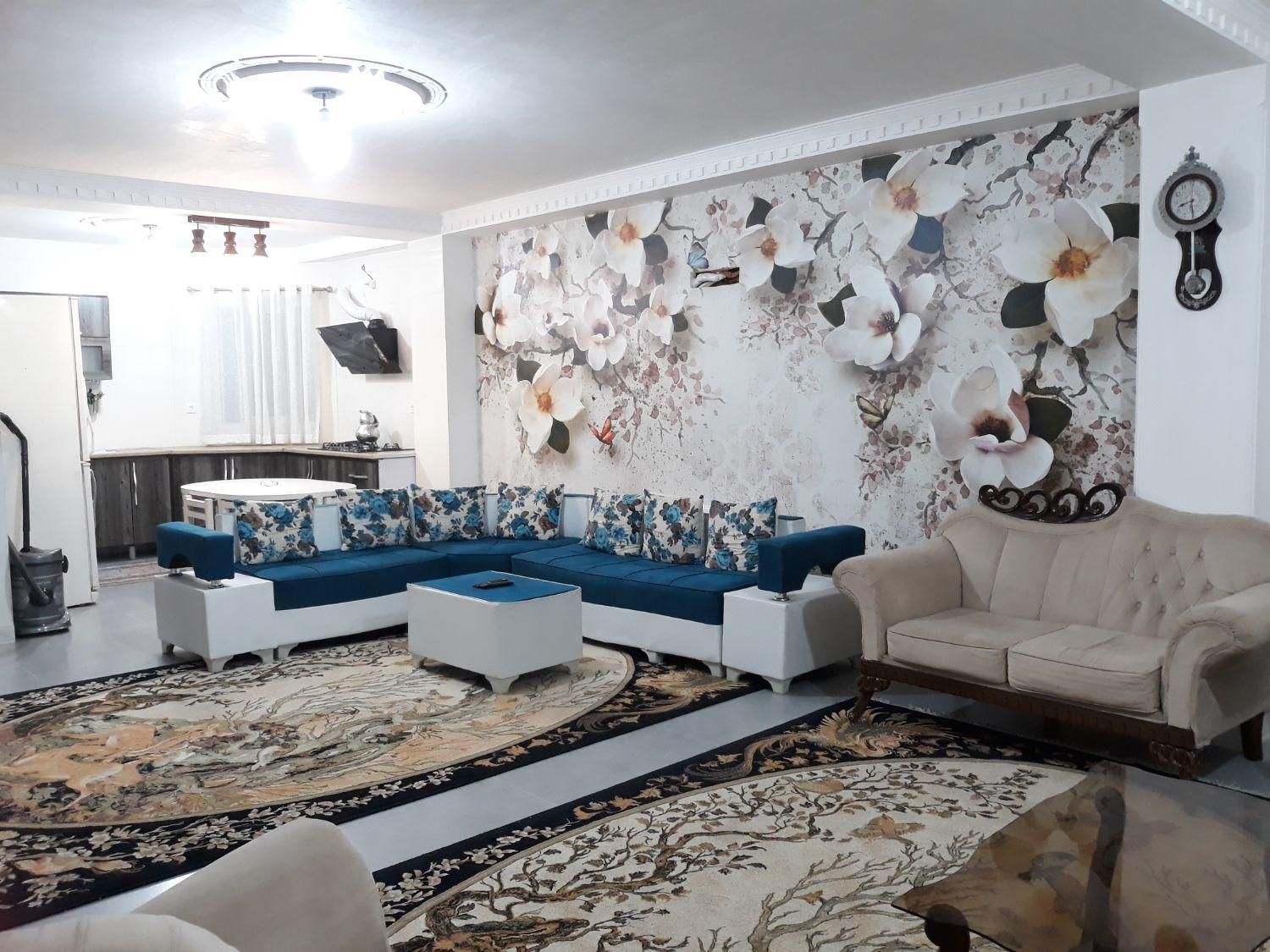 واحد دوخوابه تراس و مستر دار با پارکینگ|اجارهٔ کوتاه‌مدت آپارتمان و سوئیت|چالوس, |دیوار