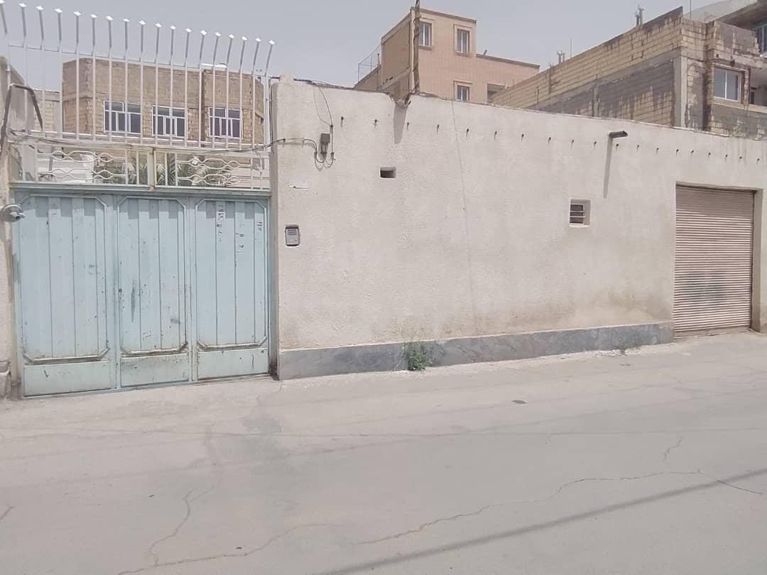 فروش منزل ویلایی245متری رهنان با یک مغازه 15 متری|فروش خانه و ویلا|اصفهان, طاحونه|دیوار