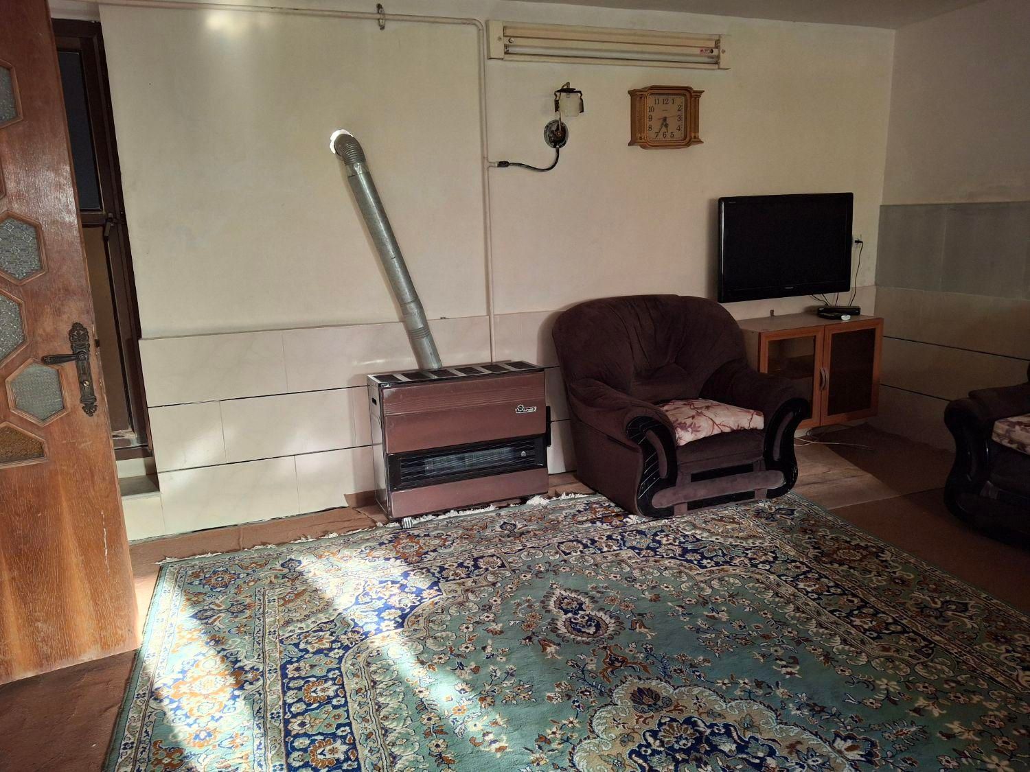 اجاره روزانه/هفتگی/ماهانه آپارتمان ۸۰ متری|اجارهٔ کوتاه‌مدت آپارتمان و سوئیت|مینودشت, |دیوار