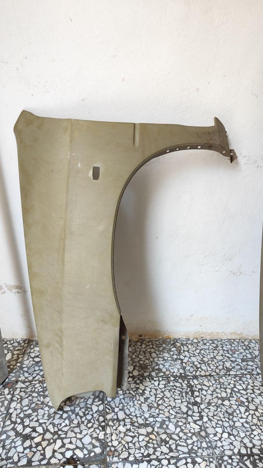 گلگیر سمت راننده پراید 131|قطعات یدکی و لوازم جانبی|لاهیجان, کوی زمانی|دیوار