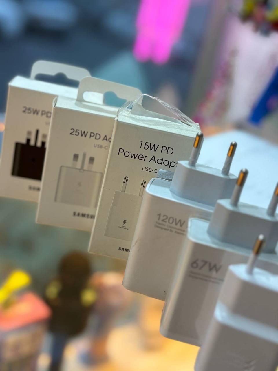 فروش تکی لوازم جانبی موبایل به قیمت عمده|لوازم جانبی موبایل و تبلت|ساوه, |دیوار