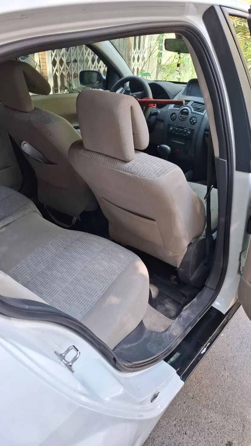 رنو مگان مونتاژ 2000cc، مدل ۱۳۹۰ اتومات|خودرو سواری و وانت|اصفهان, گلزار|دیوار