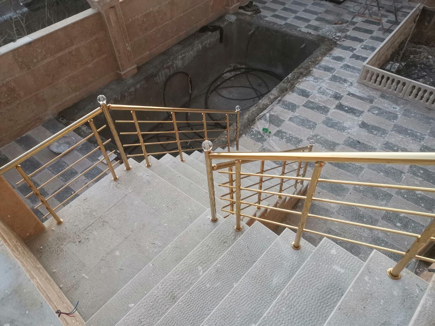 طراحی و اجرایی انواع نرده و حفاظ استیل|خدمات پیشه و مهارت|بومهن, |دیوار