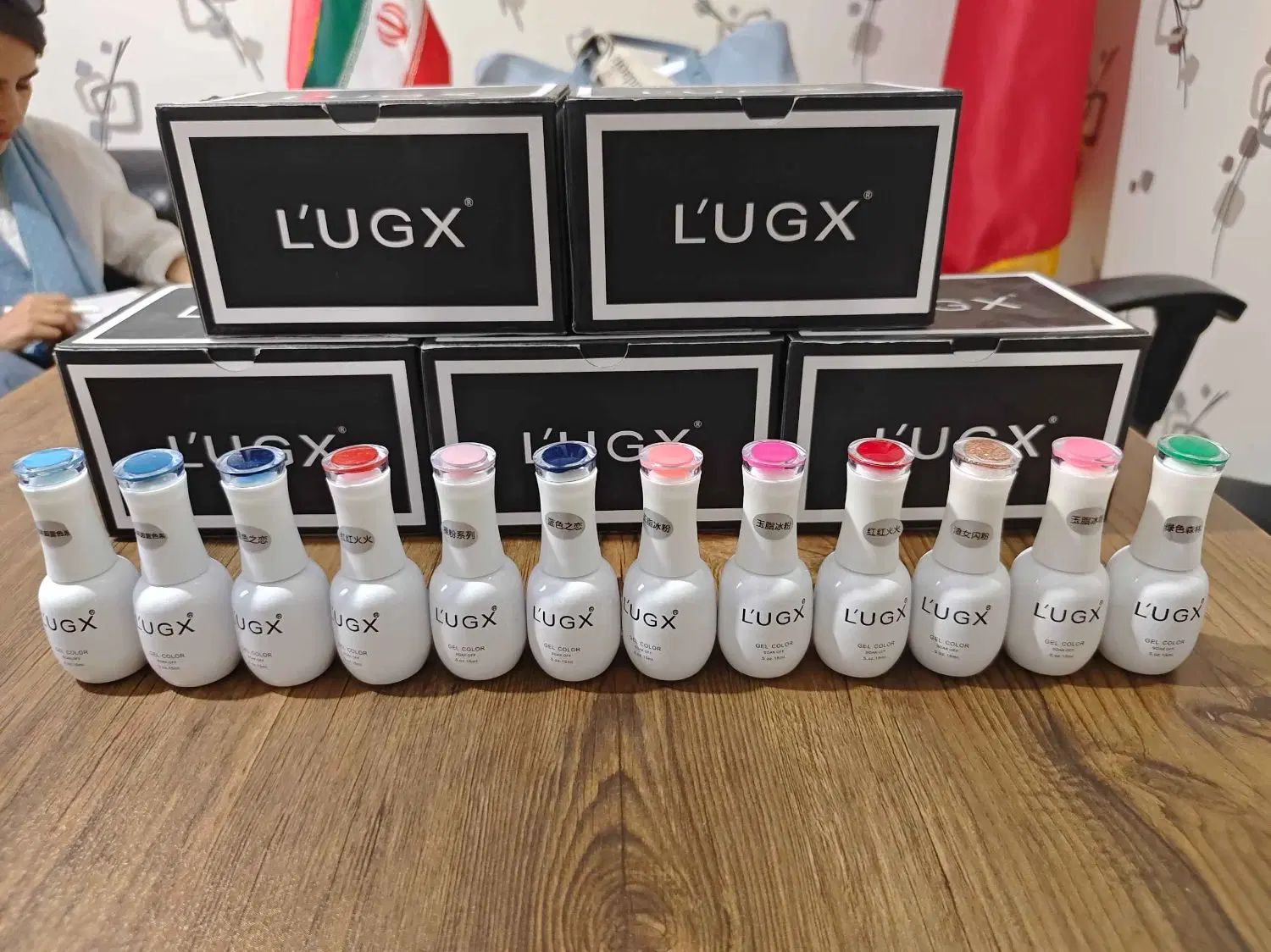 230 عدد لاک ژل 15 میل، برند Lugx|آرایشی، بهداشتی، درمانی|تهران, آبشار تهران (دریاچه)|دیوار