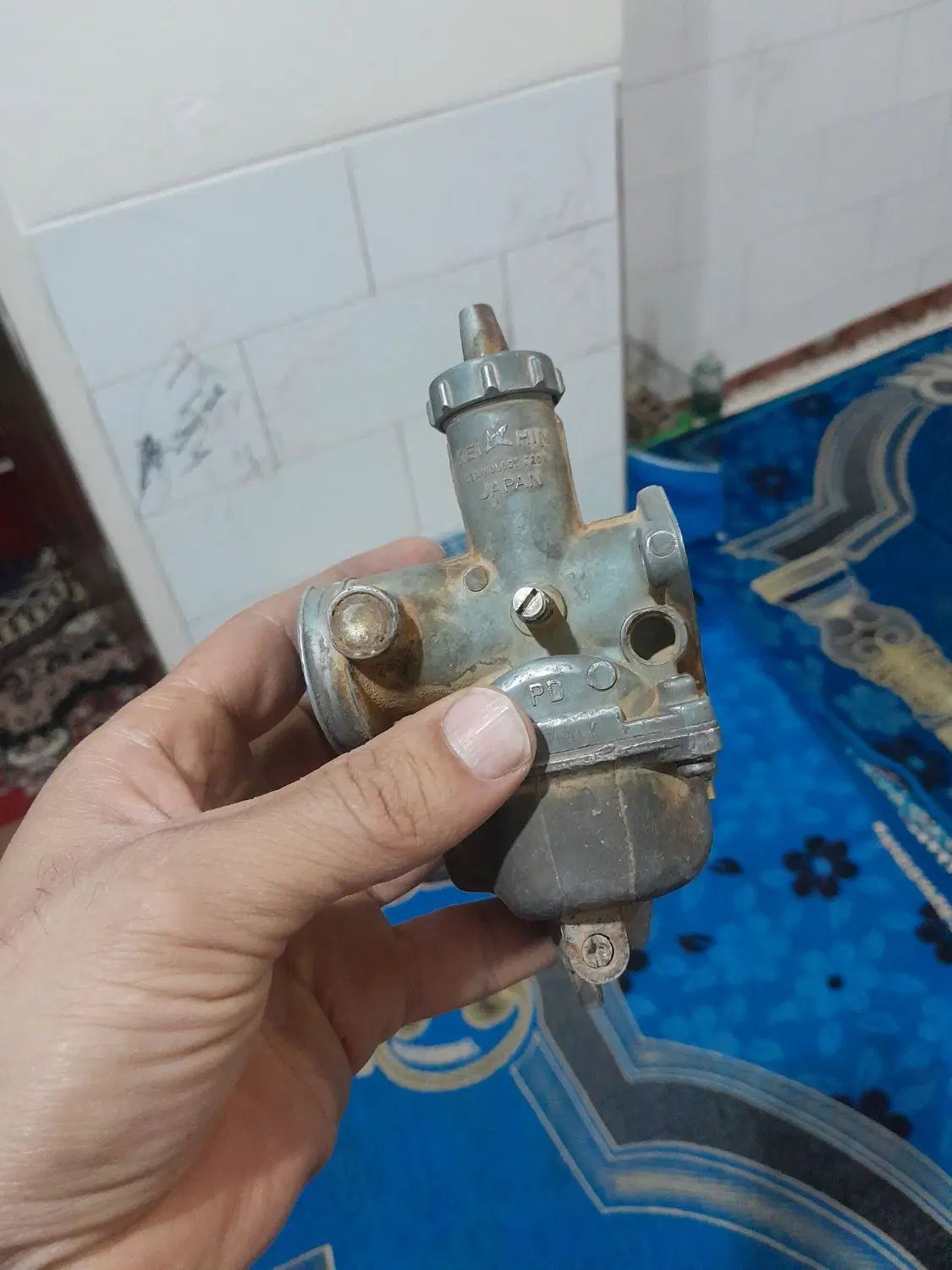 فشنگی آب پرایدوکاربرات بنزین و توپی وباک موتور 125|قطعات یدکی و لوازم جانبی|یزد, |دیوار