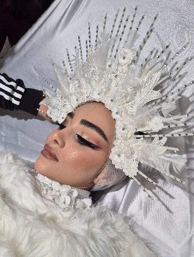 اجرای تمامی خدمات به صورت حرفه ای|خدمات آرایشگری و زیبایی|اردکان, |دیوار