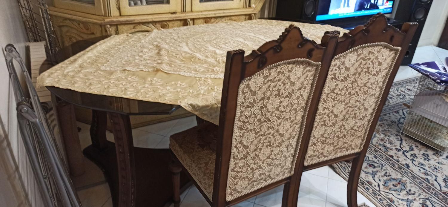 میز نهارخوری ۶ نفره همراه ۶ تا صندلی|میز و صندلی غذاخوری|تهران, چهارصد دستگاه|دیوار