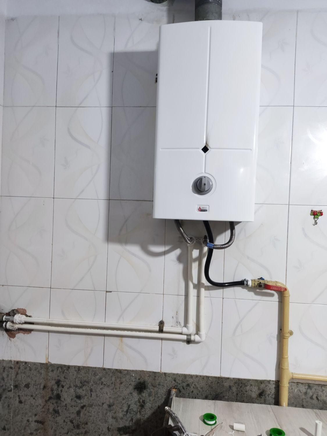 تعمیرات آبگرمکن.. لوله کشی.تیکه کاری جوشکاری|خدمات پیشه و مهارت|اشتهارد, |دیوار