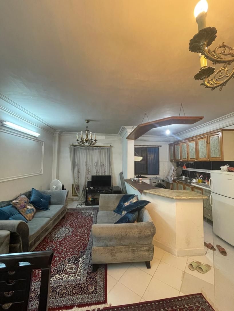 ۸۰متری/۲خواب/طبقه اول/پارکینگ/نزدیک بر اصلی|اجارهٔ آپارتمان|رشت, شهرک قدس|دیوار