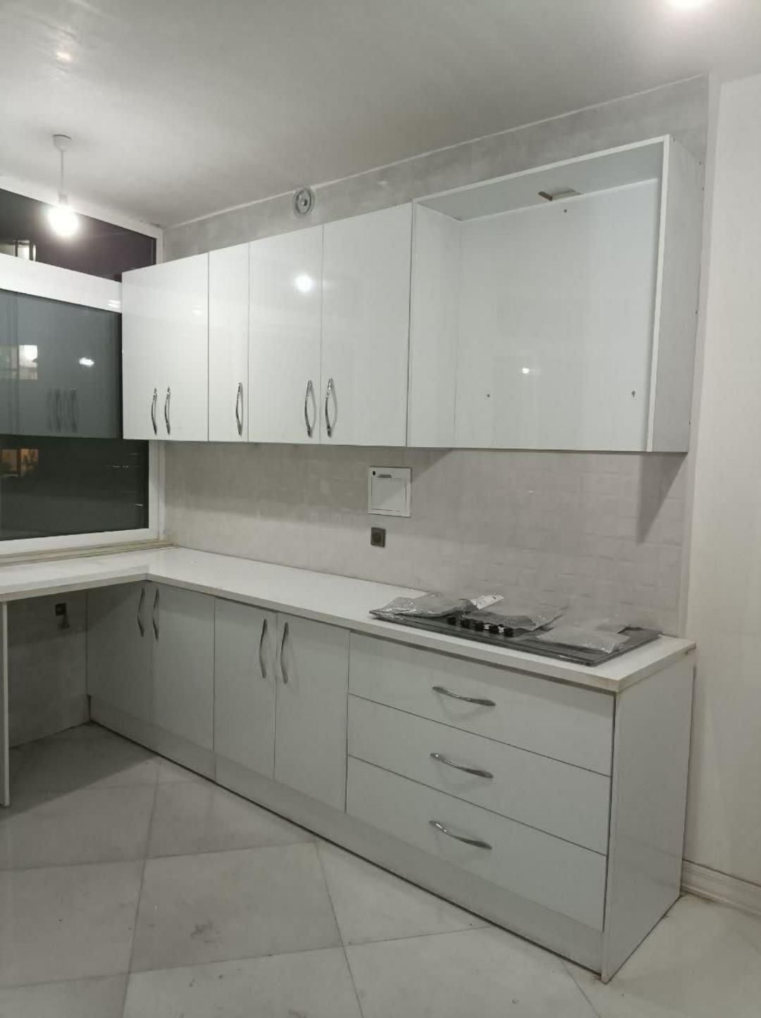 کابینت تاج دار|مصالح و تجهیزات ساختمان|کلاچای, |دیوار