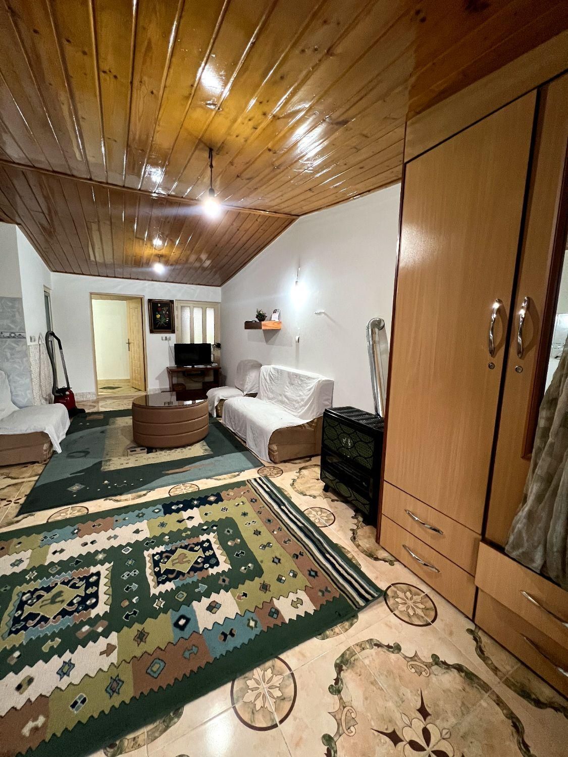 اجاره ویلا/سوییت|اجارهٔ کوتاه‌مدت آپارتمان و سوئیت|هچیرود, |دیوار