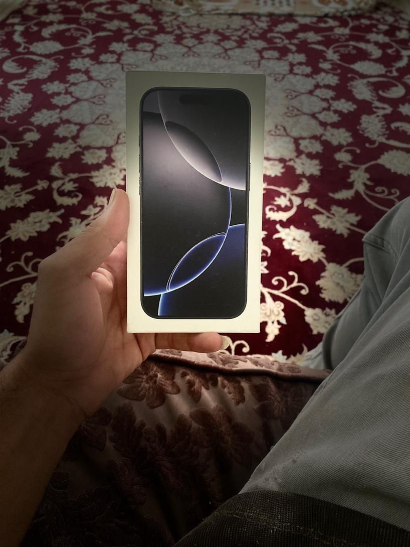 اپل iPhone 16 Pro با حافظهٔ ۲۵۶ گیگابایت|موبایل|یزد, |دیوار