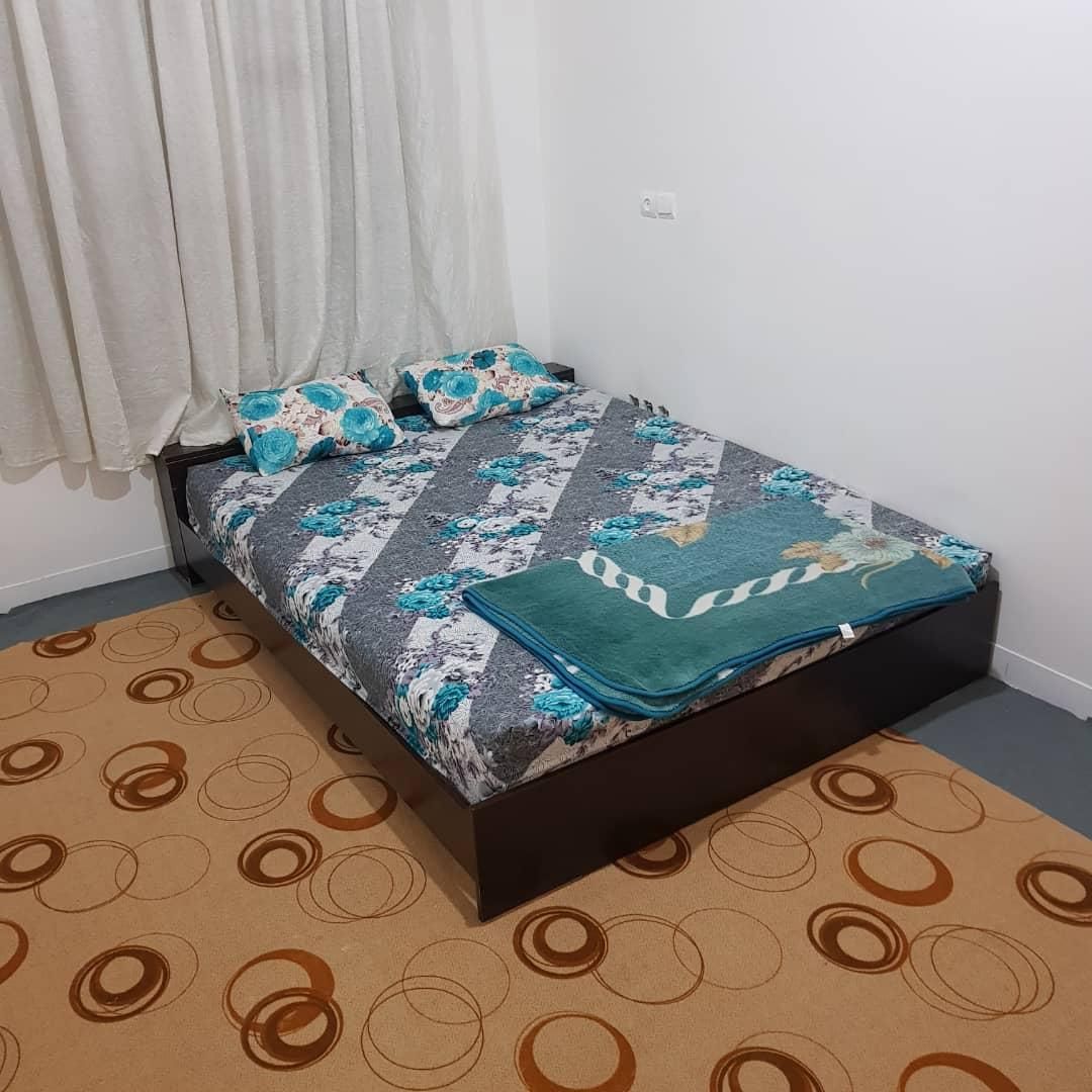 منزل مبله دو اتاق با پارکینگ مستقل بمدت دلخواه|اجارهٔ کوتاه‌مدت آپارتمان و سوئیت|شیراز, پودنک|دیوار